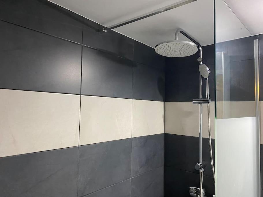 Cozy New Apartment Near The Beach Athene Buitenkant foto